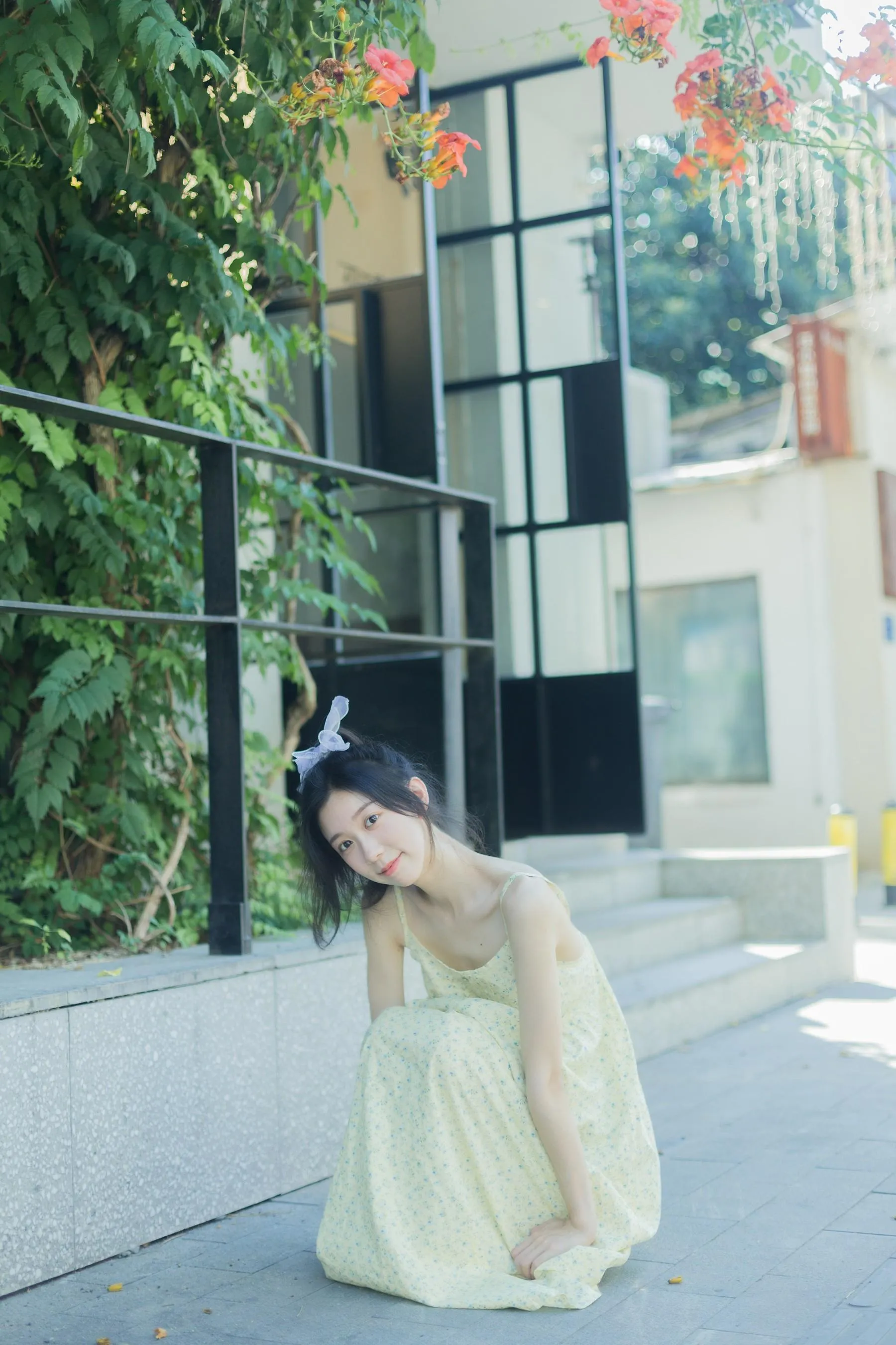 [YITUYU艺图语]2022.08.18 夏日凌霄 饲猫少女- [33P]插图9